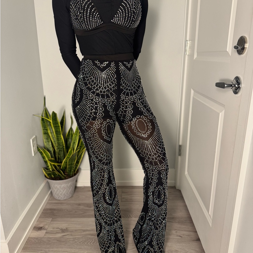 Chic Black and White Patterned Jumpsuit